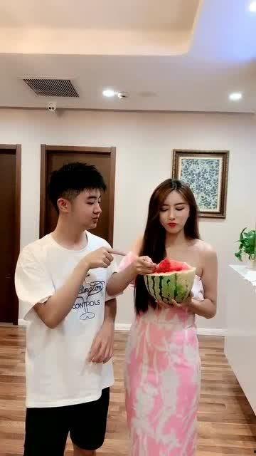 儿子的妻子西瓜在线播放,见证儿子婚礼的甜蜜瞬间